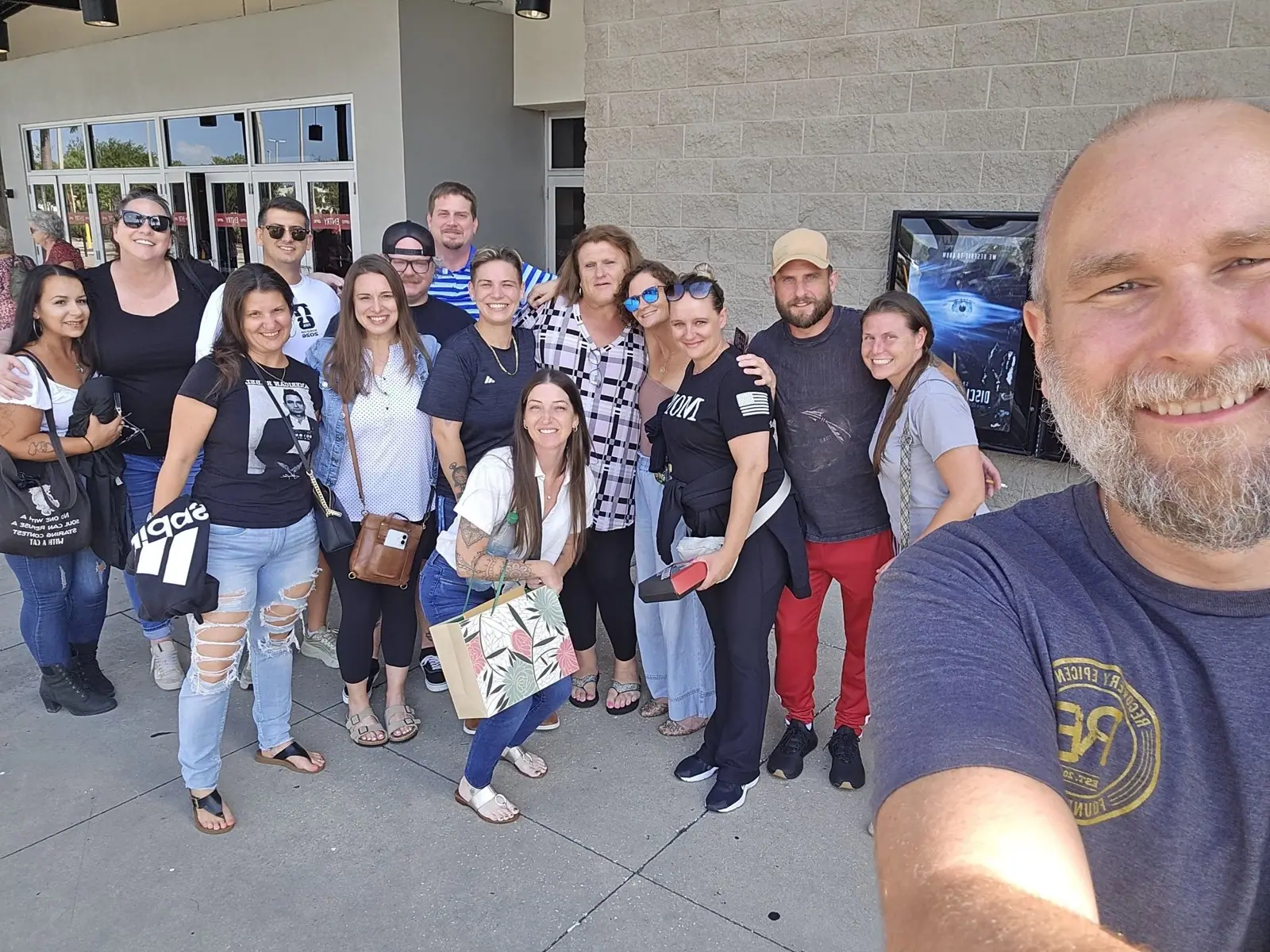 Recovery Epicenter Foundation community members in a group selfie